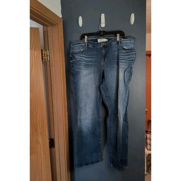 Torrid Denim 22R Blue Jeans - Picture 1 of 6